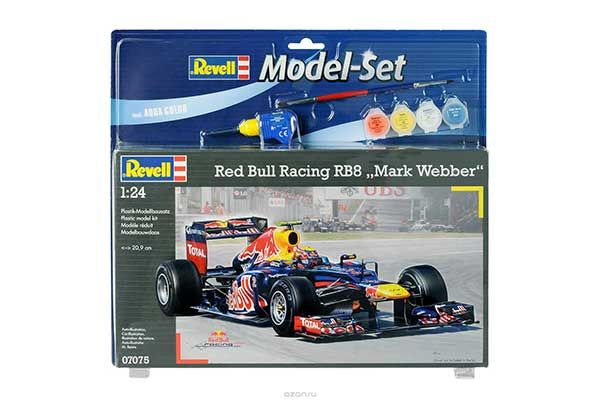 Red Bull Racing RB8 (Webber) (Revell 67075) 1/24