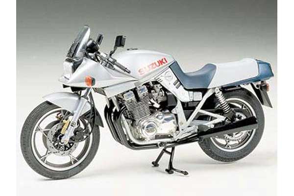 Suzuki GSX1100S Katana (Tamiya 14010) 1/12 Suzuki GSX1100S Katana (Tamiya 14010) 1/12