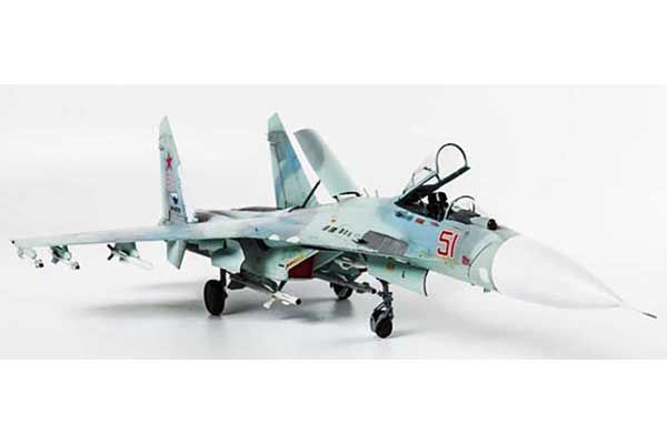 Подарочный набор со сборной моделью самолета СУ-27СМ (Zvezda 7295) 1/72