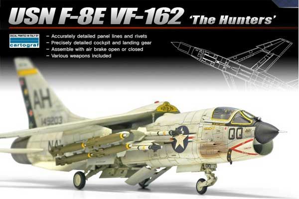 F-8E  VF-162 "The Hunters"  (Academy 12521) 1/72