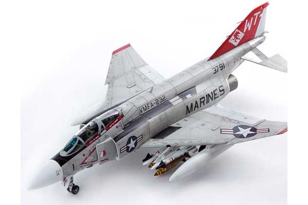 F-4J "VMFA-232 Red Devils" (Academy 12556) 1/72