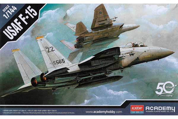 F-15 (Academy 12609) 1/144 F-15 (Academy 12609) 1/144