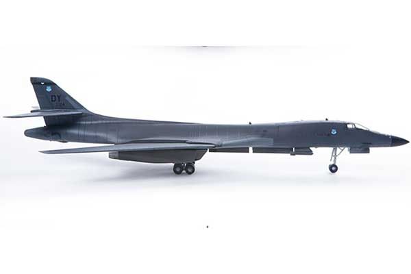 B-1B 34th BS "Thunderbirds" (Academy 12620) 1/144