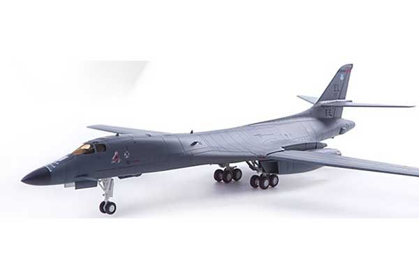 B-1B 34th BS "Thunderbirds" (Academy 12620) 1/144