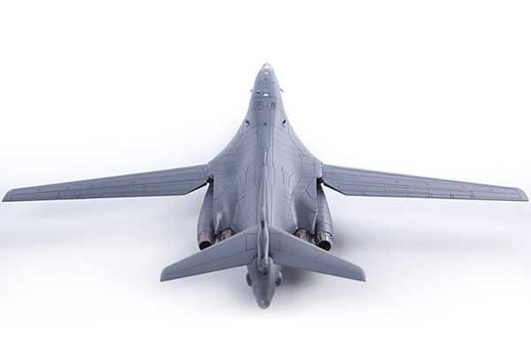 B-1B 34th BS "Thunderbirds" (Academy 12620) 1/144