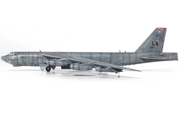 B-52H Stratofortress 20th BS 'Buccaneers' (Academy 12622) 1/144