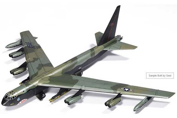 B-52D Stratofortress (Academy 12632) 1/144