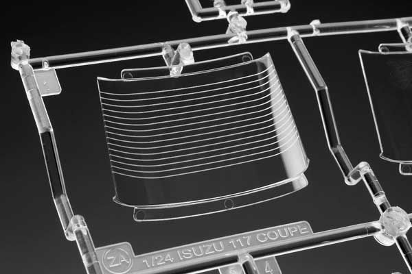 Isuzu 117 Coupe Early Version (1968) (Hasegawa 21144) 1/24