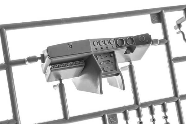 Isuzu 117 Coupe Early Version (1968) (Hasegawa 21144) 1/24