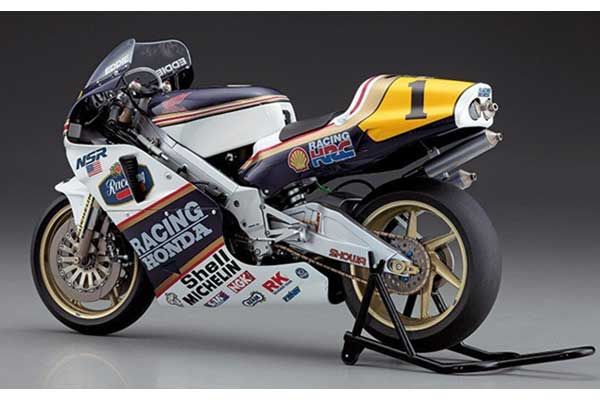 Honda NSR500 1989 WGP500 Champion (Hasegawa 21504 BK-4) 1/12