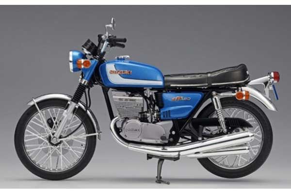 Suzuki GT380 B (1972) (Hasegawa 21505 BK5) 1/12