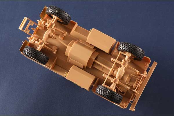 Cougar H A1 4X4 MRAP (Hobby Boss 80156) 1/35