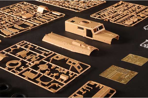 Cougar H A1 4X4 MRAP (Hobby Boss 80156) 1/35