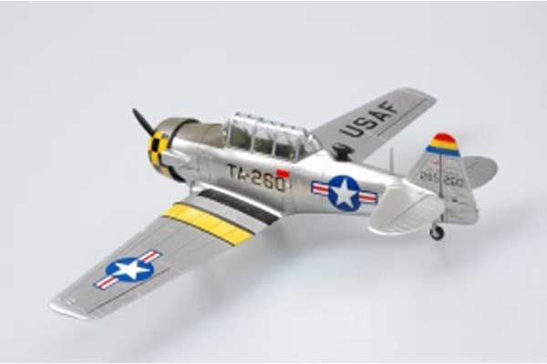 T-6G “Texan” (Hobby Boss 80233) 1/72