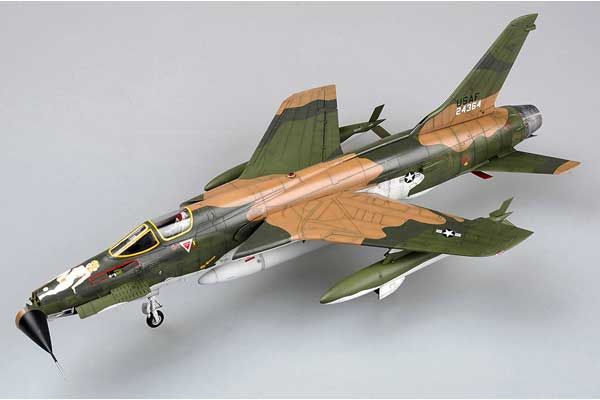 F-105D Thunderchief (Hobby Boss 80332) 1/48