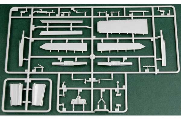 EF-111 Raven (Hobby Boss 80352) 1/48