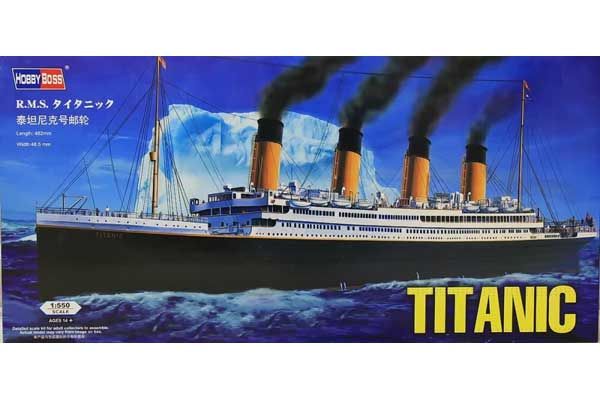 R.M.S. Titanic (Hobby Boss 81305) 1/550