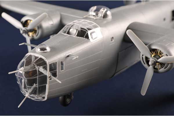 US B-24D Liberator (Hobby Boss 81775) 1/48