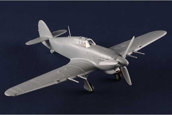“HURRICANE” Mk.ⅡC/TROP (Hobby Boss 81779) 1/48