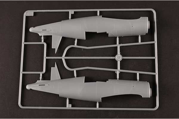 F4U-1A/2 Corsair (2 in 1) (Hobby Boss 81788) 1/48