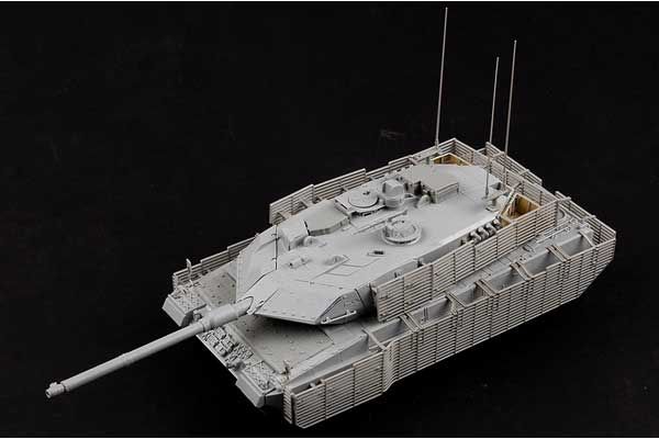 Leopard 2A6M CAN (Hobby Boss 82458) 1/35