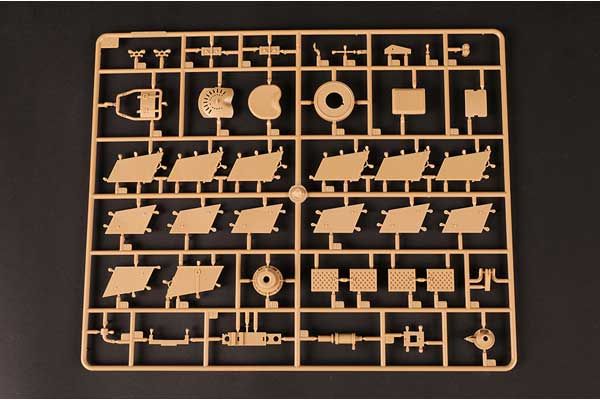 Pzkpfw 38(t) Ausf.E/F (Hobby Boss 82603) 1/16