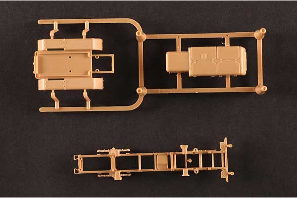 APA-5D Автомобиль аеропорта (Hobby boss 82962) 1/72