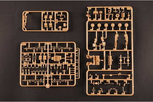 APA-5D Автомобиль аеропорта (Hobby boss 82962) 1/72