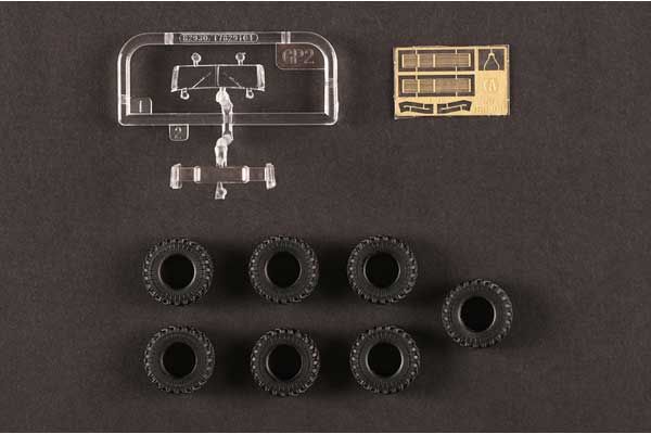 APA-5D Автомобиль аеропорта (Hobby boss 82962) 1/72