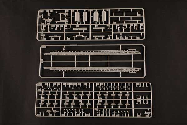 Olympic (Hobby Boss 83421) 1/700