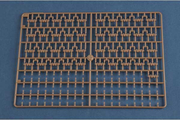 German Sd.Kfz.179 Bergepanther Ausf.G Late Version (Hobby Boss 84554) 1/35