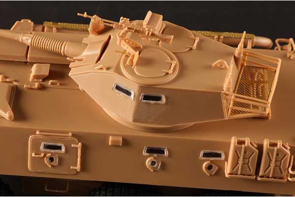 LAV300 90mm Cockerill Gun (Hobby Boss 84573) 1/35