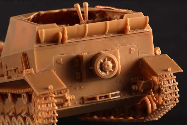 German Pz.Sfl.IVa Dicker Max (Hobby Boss 84835) 1/48