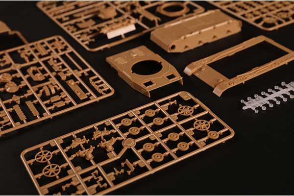 Немецкий  Pzkpfw IV Ausf.F2 Средний танк (Hobby Boss 84840) 1/48