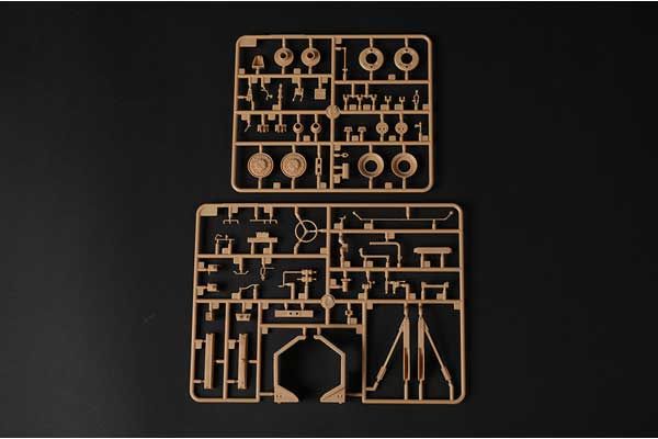 M1070 Dump Truck (Hobby Boss 85526) 1/35