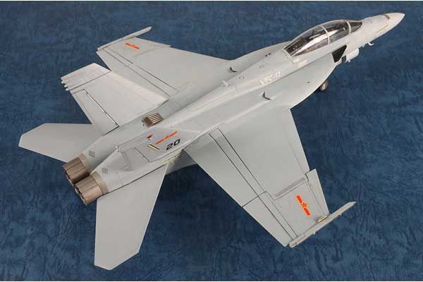 F/A-18F Super Hornet VFC-12 (Hobby boss 85819) 1/48