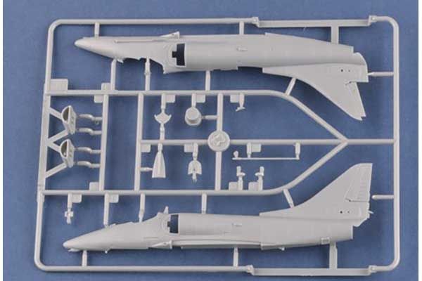 A-4E Sky Hawk (Hobby Boss 87254) 1/72