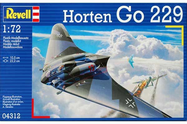 Подарочный набор со сборной моделью самолета Horten Go 229 (Revell 64312) 1/72 Подарочный набор со сборной моделью самолета Horten Go 229 (Revell 64312) 1/72