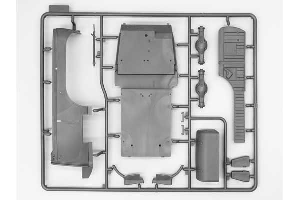 Type G4 з MG 34 та німецьким штабним персоналом (ICM 24024) 1/24