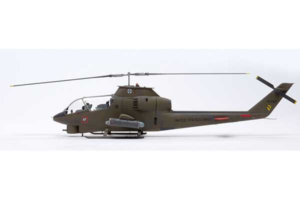 AH-1G Cobra (раннего производства) (ICM 32060) 1/32