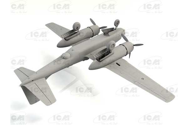 A-26С-15 Invader з пілотами та наземним персоналом (ICM 48288) 1/48