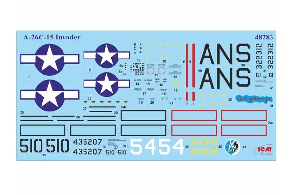 A-26С-15 Invader з пілотами та наземним персоналом (ICM 48288) 1/48