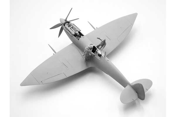 Аеродром ВПС Великобританії Другої світової війни (ICM DS4802) 1/48