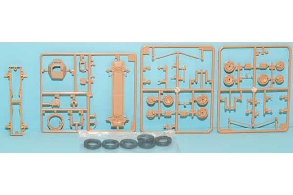 CR.42 LW and AB 41 Autoblinda (Italeri 10-501) 1/48