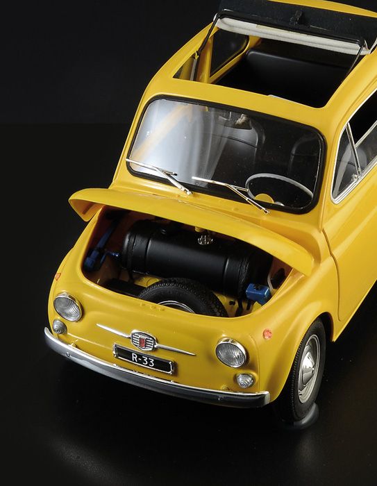Fiat 500 F Upgraded Edition (Italeri 4715) 1/12