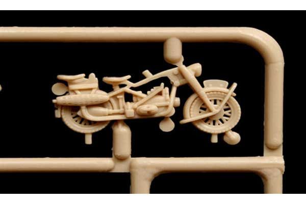 Немецкие мотоциклы (Italeri 6121) 1/72
