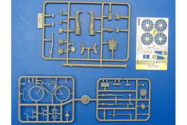 Німецький солдат-велосипедист, 1939-1942 (Master Box  35171) 1/35
