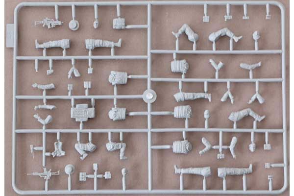 Бундесвер. Немецкие военные. Наши дни (Master Box 35195) 1/35