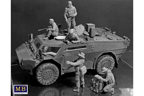 Бундесвер. Немецкие военные. Наши дни (Master Box 35195) 1/35