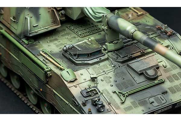 Panzerhaubitze 2000 (MENG TS-012) 1/35